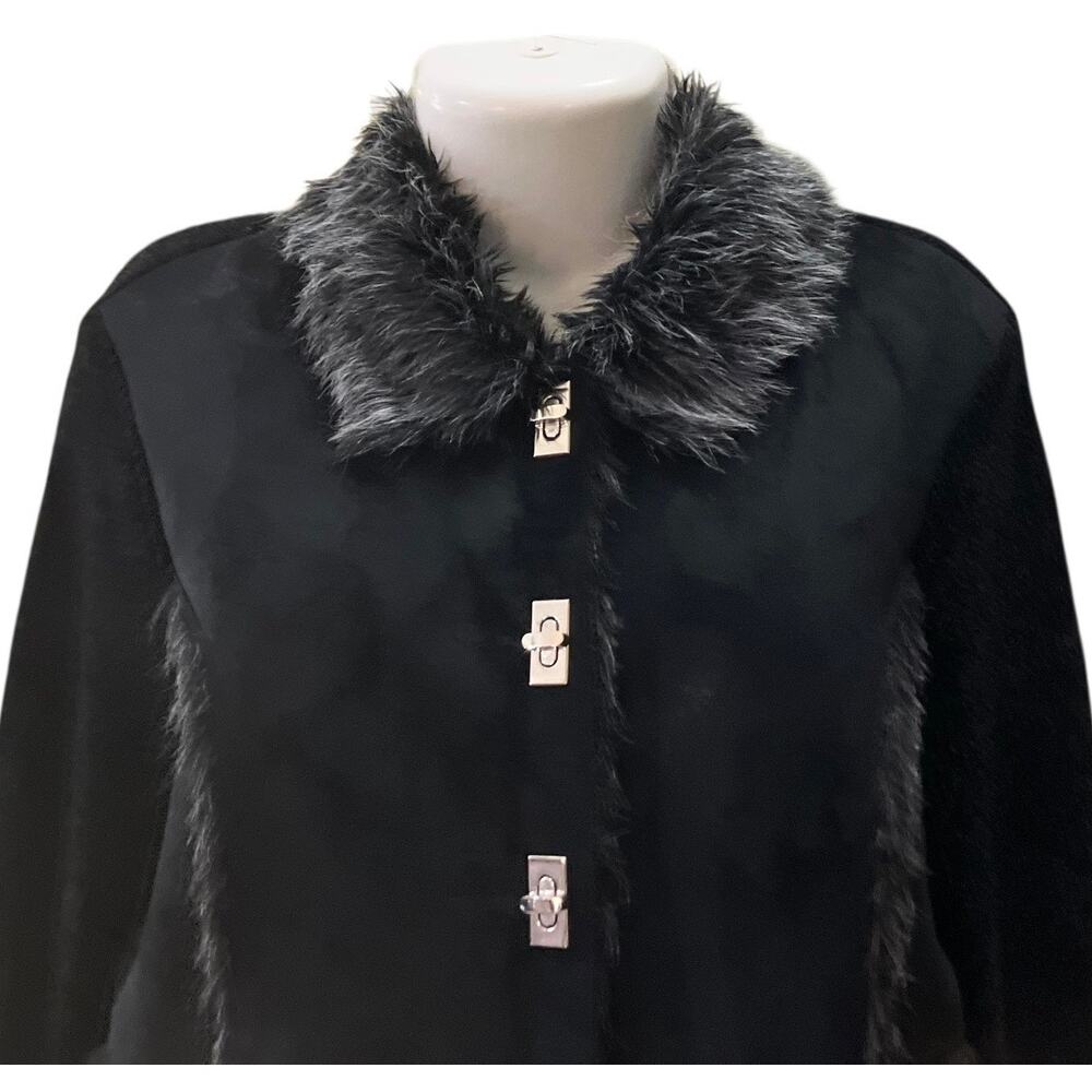 Lisa International Women's Black Faux Fur Lined Suede Button Sweater Coat SZ PL - Picture 5 of 9